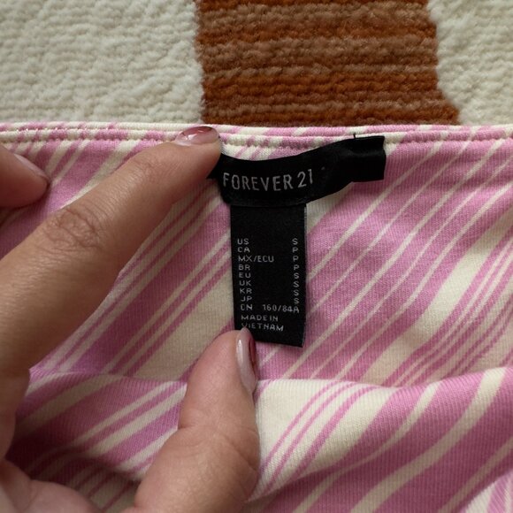 Cropped Tube Top - Picture 2 of 3